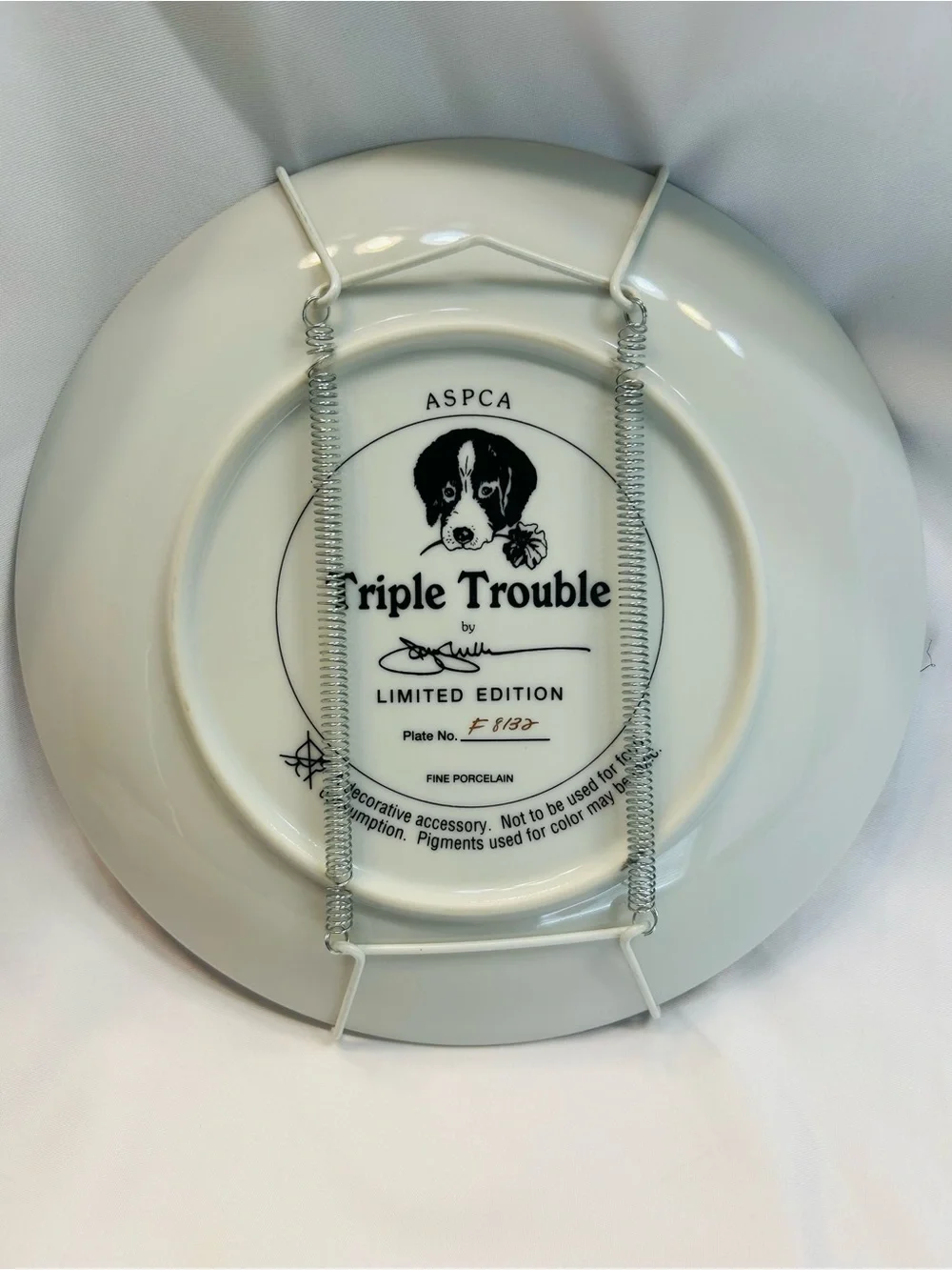 Franklin Mint Vintage “Triple Trouble”Plate with signature and serial number